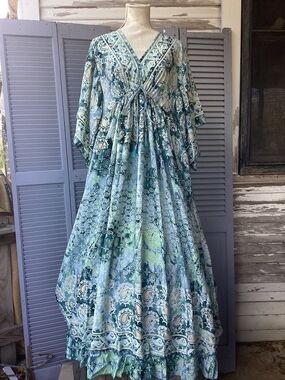 Bohemian Silk Blend Maxi Dress wirh POCKETS. Plus size.